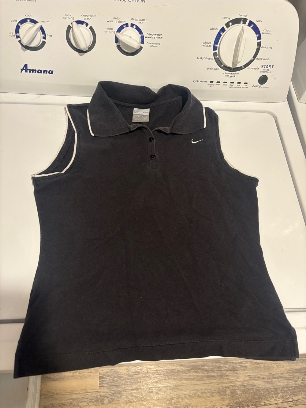 Black and white contrast Nike golf polo cotton size small